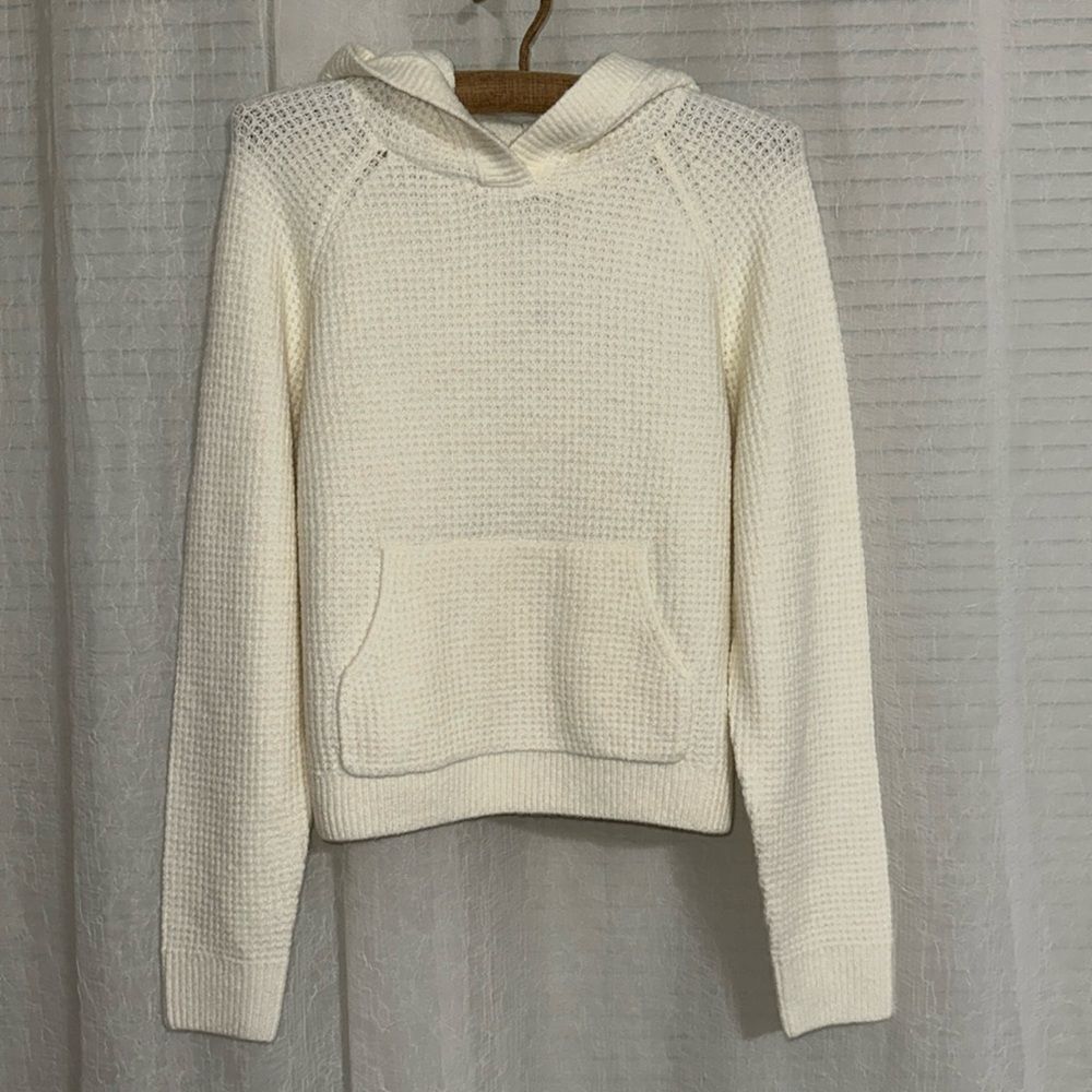 Aeropostale M Ivory Chunky Knit Hooded Sweater front Pocket